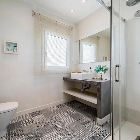 Holiday home Hauzify I Casa D'anselm Clave *