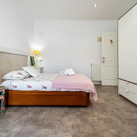 Hauzify I Casa D'anselm Clave Holiday home